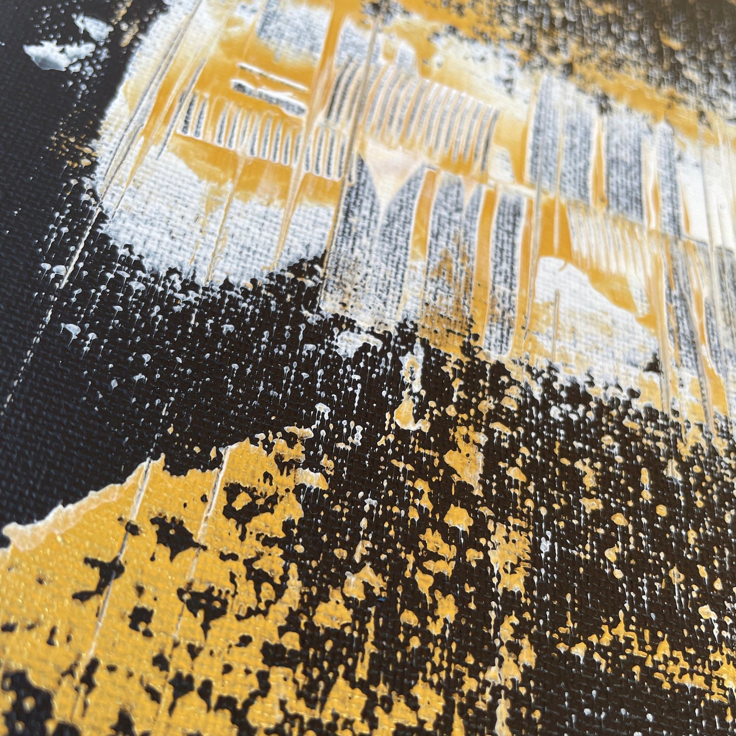 Abstraktes quadratisches Kunstwerk mit edler Farbkombination