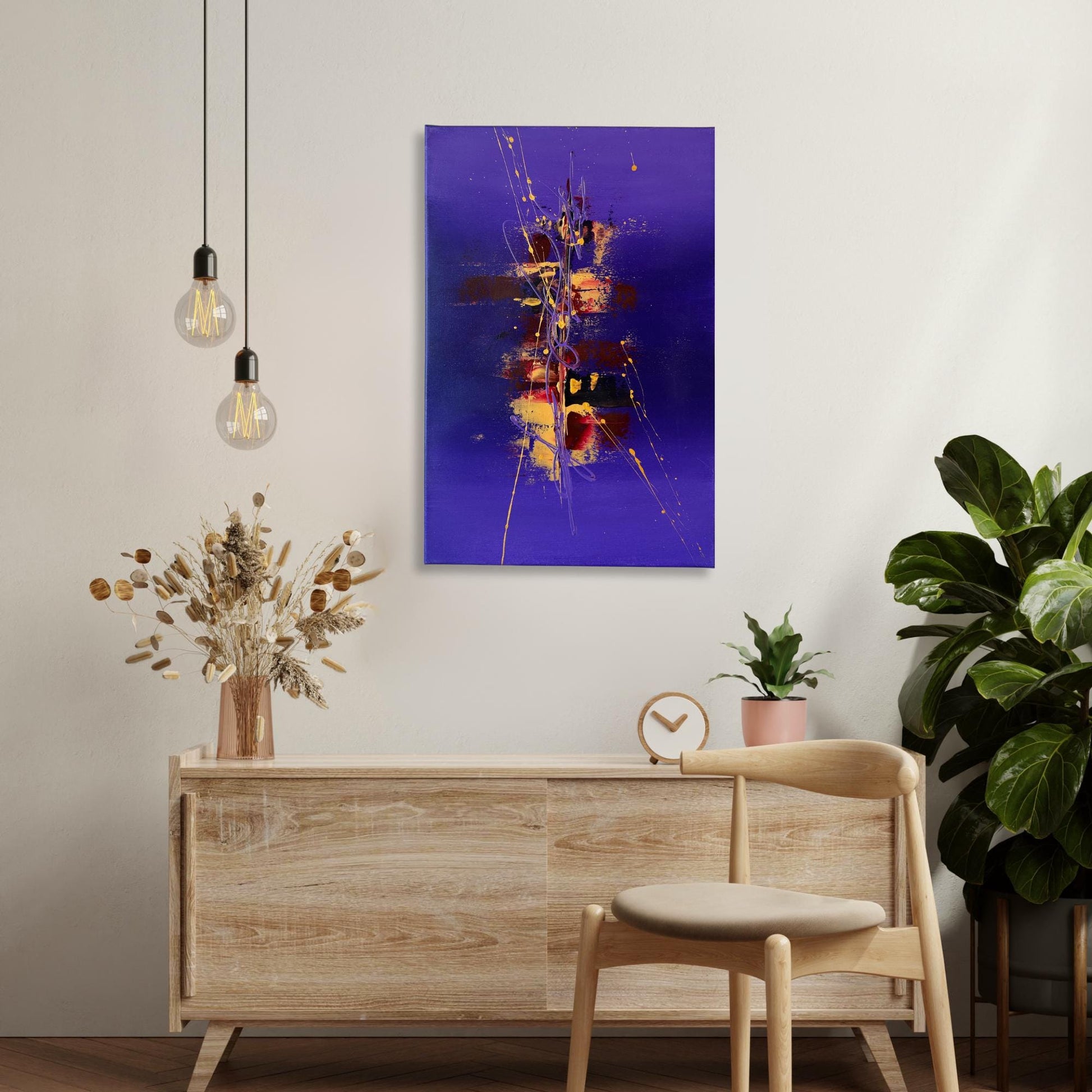 Handgemaltes abstraktes Kunstwerk mit kräftigen Violett- und Rottönen